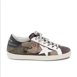 Golden Goose Sneakers